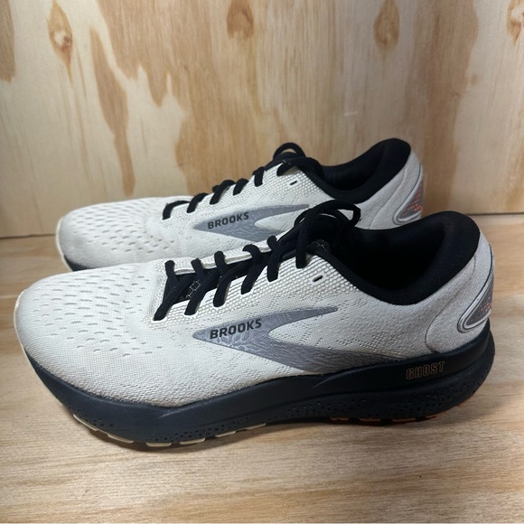 Brooks Ghost 16 Running Shoes Women’s Size 9 - Picture 8 of 8